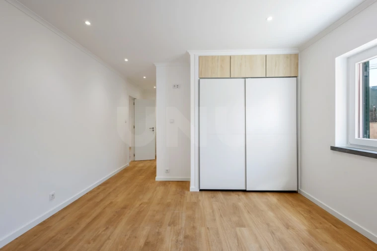 Apartamento T2 para Venda em Lourinhã e Atalaia Foto 13