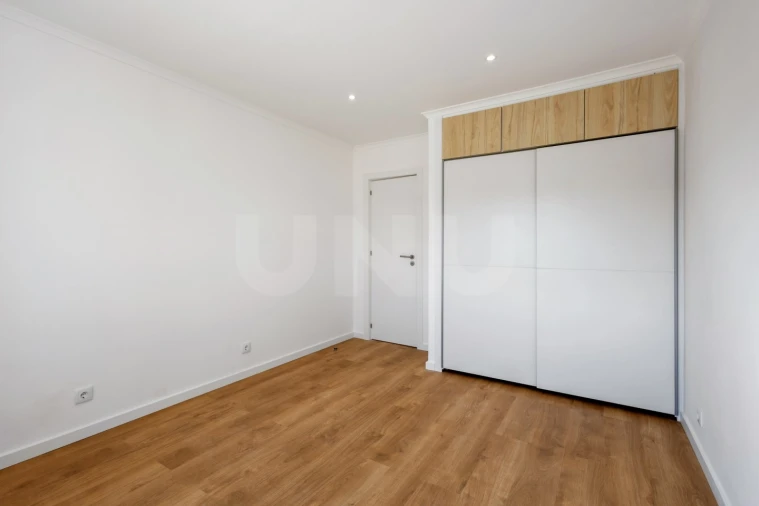 Apartamento T2 para Venda em Lourinhã e Atalaia Foto 17