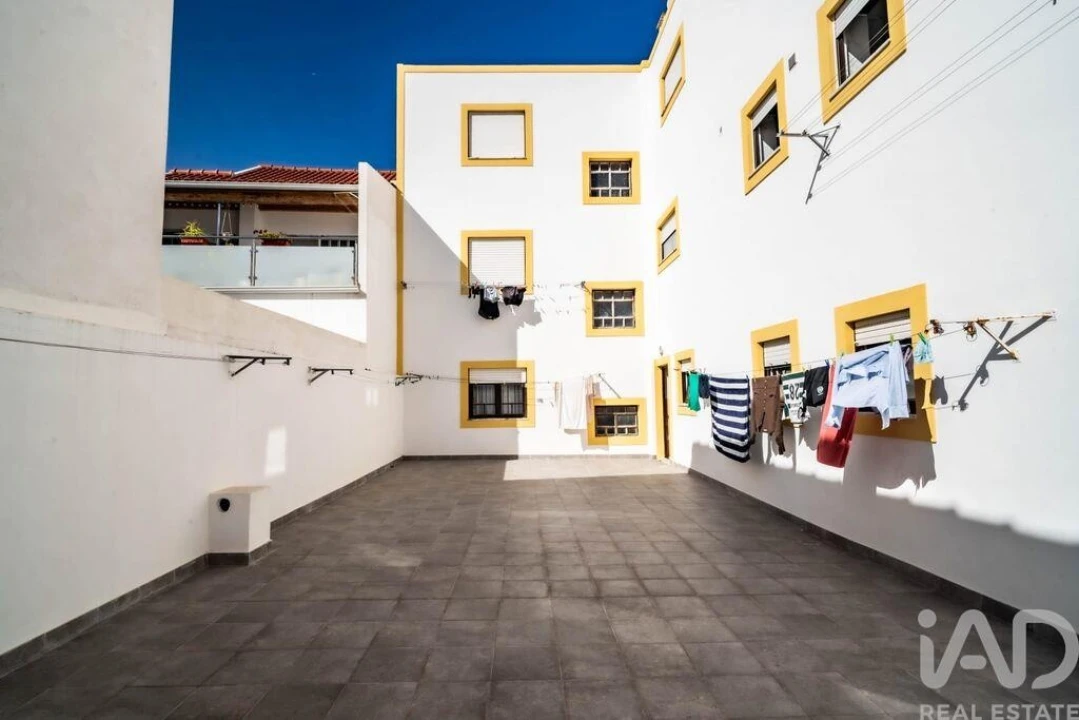 Apartamento T3 para Venda em Bombarral e Vale Covo Foto 33