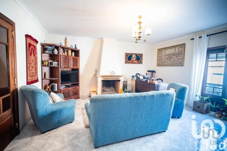 Apartamento T3 para Venda em Bombarral e Vale Covo Foto 4