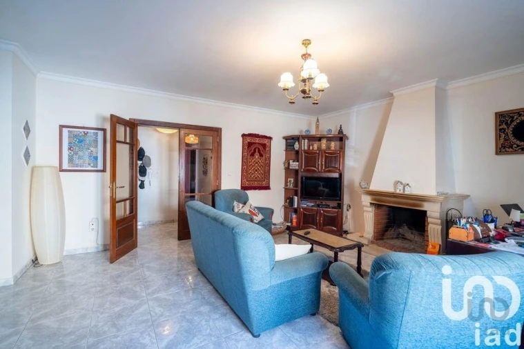 Apartamento T3 para Venda em Bombarral e Vale Covo Foto 12