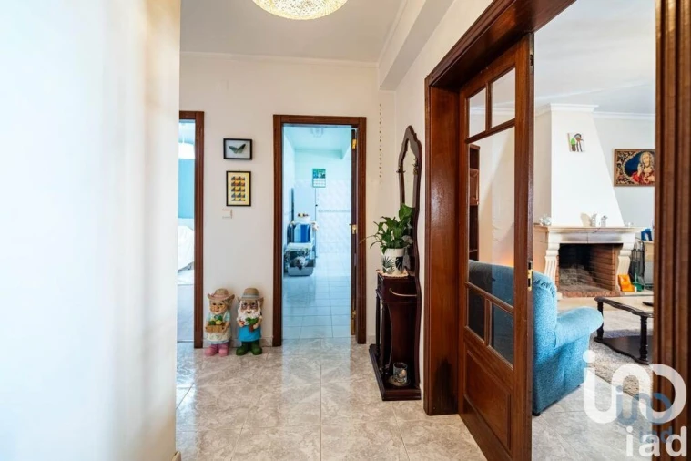 Apartamento T3 para Venda em Bombarral e Vale Covo Foto 5