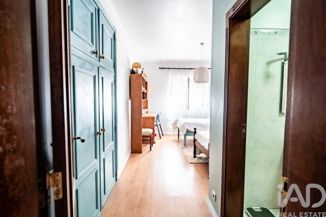 Apartamento T3 para Venda em Bombarral e Vale Covo Foto 26