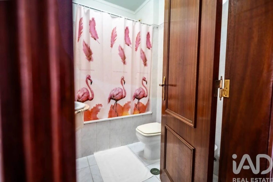 Apartamento T3 para Venda em Bombarral e Vale Covo Foto 29