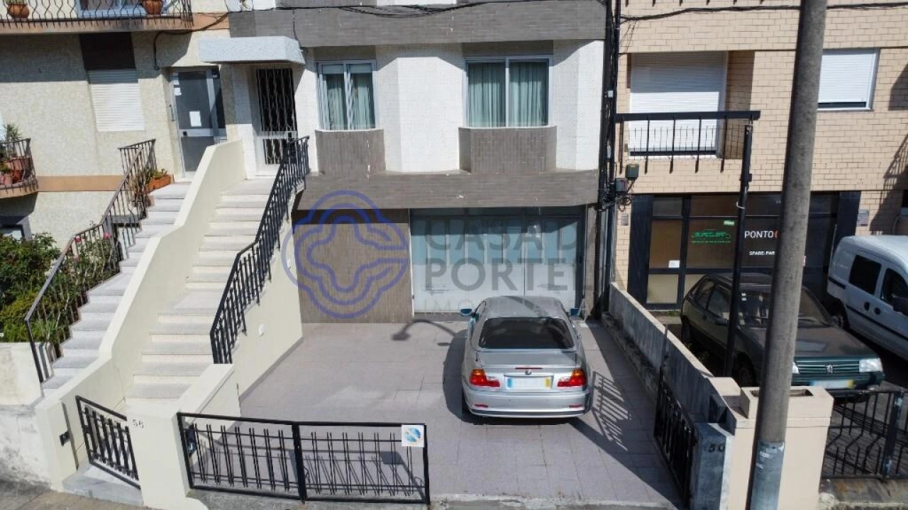 Armazém para Venda em Ramalde Foto 13