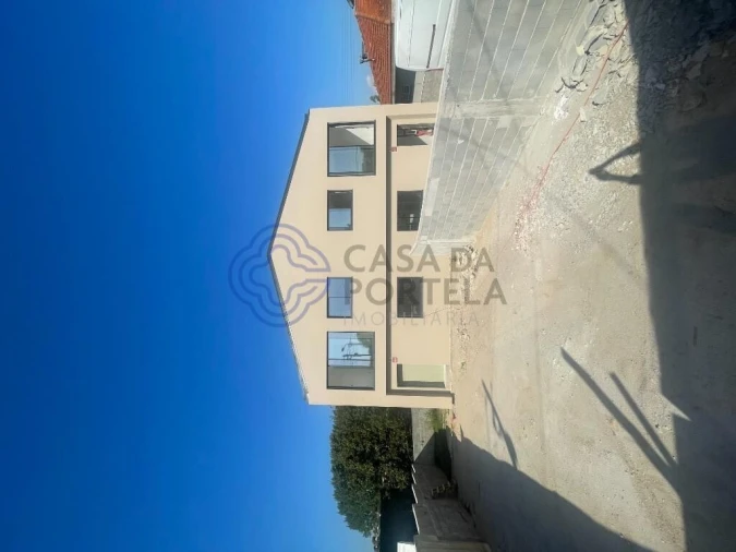 Moradia T3 para Venda em Cidade da Maia Foto 1