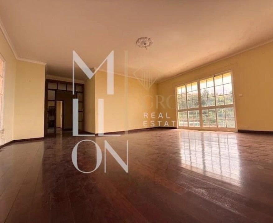 Moradia T3 para Venda em Canhas Foto 7