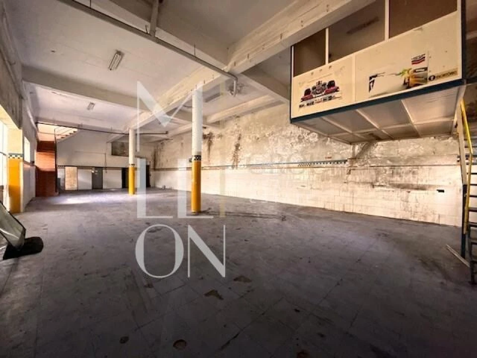 Moradia T3 para Venda em Canhas Foto 23