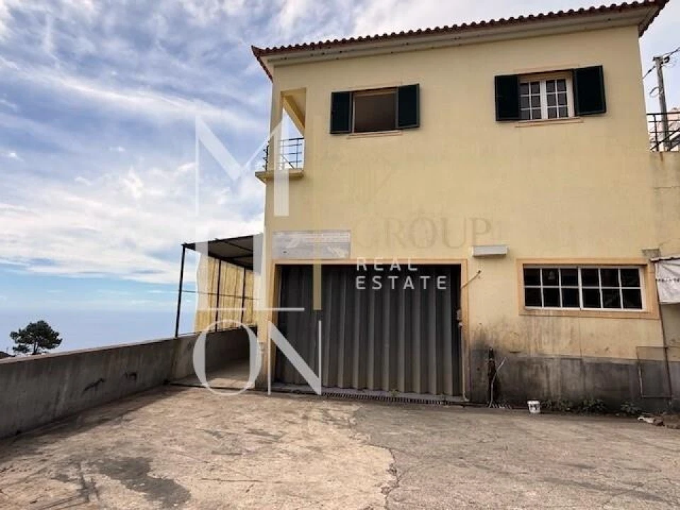 Moradia T3 para Venda em Canhas Foto 22