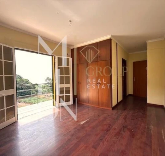 Moradia T3 para Venda em Canhas Foto 11