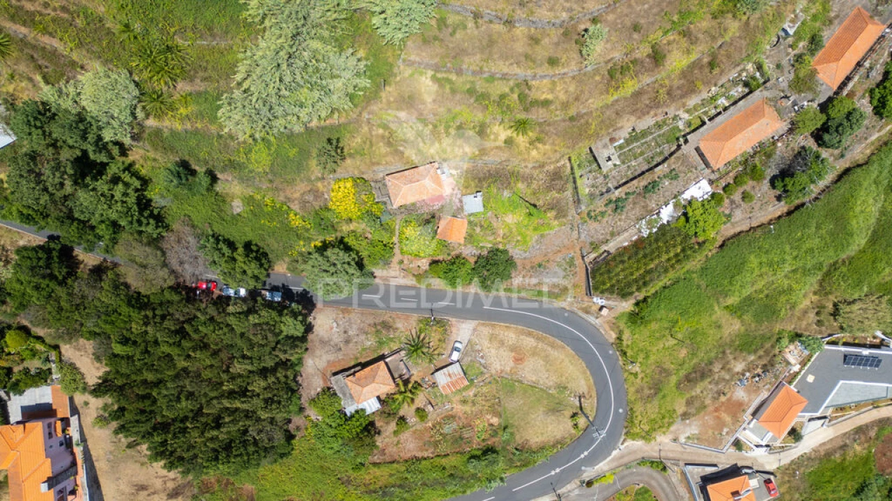 Terreno para Venda em Caniço Foto 4