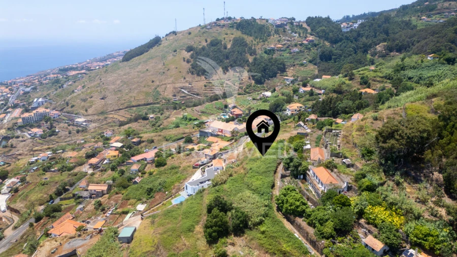 Terreno para Venda em Caniço Foto 7