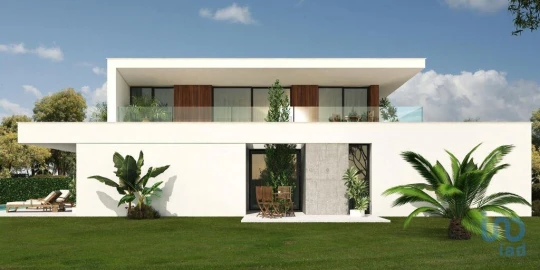 Moradia T4 para Venda em Caldas da Rainha - Santo Onofre e Serra do Bouro