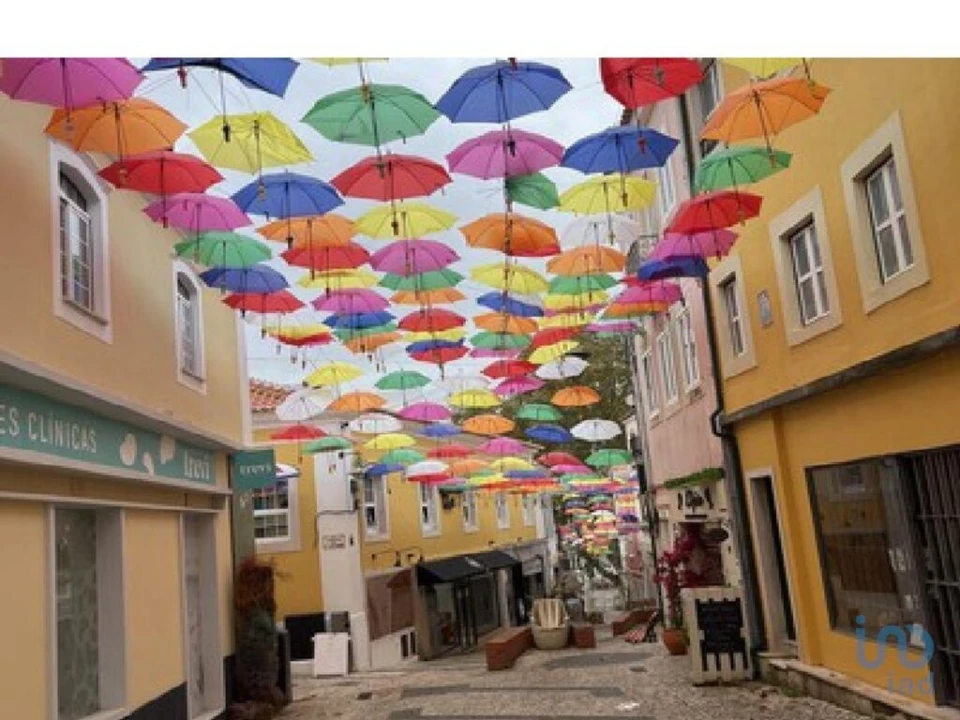 Moradia T4 para Venda em Caldas da Rainha - Santo Onofre e Serra do Bouro Foto 13