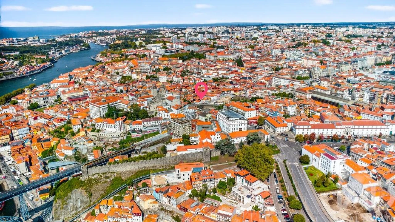 Apartamento para Venda em Cedofeita, Santo Ildefonso, Sé, Miragaia, São Nicolau e Vitória Foto 4
