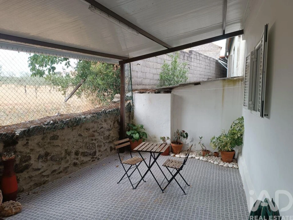 Moradia T4 para Venda em Azinhoso Foto 20