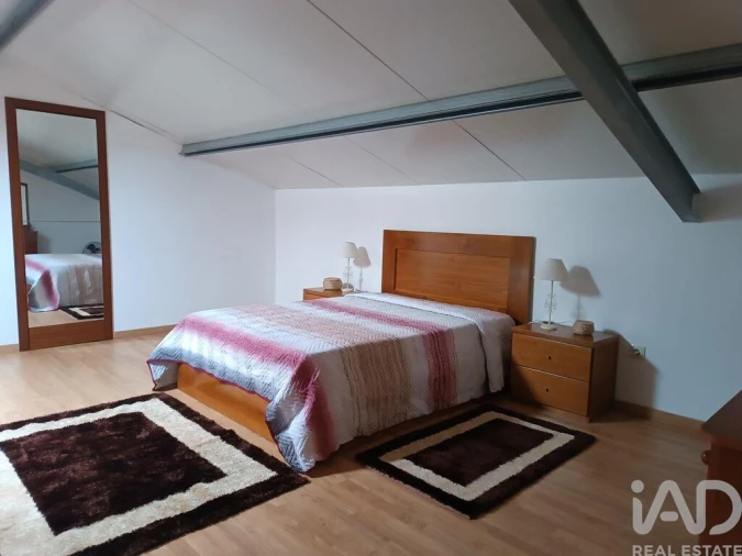 Moradia T4 para Venda em Azinhoso Foto 15