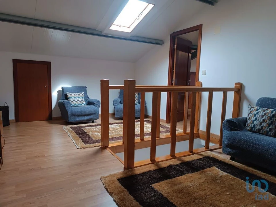 Moradia T4 para Venda em Azinhoso Foto 13