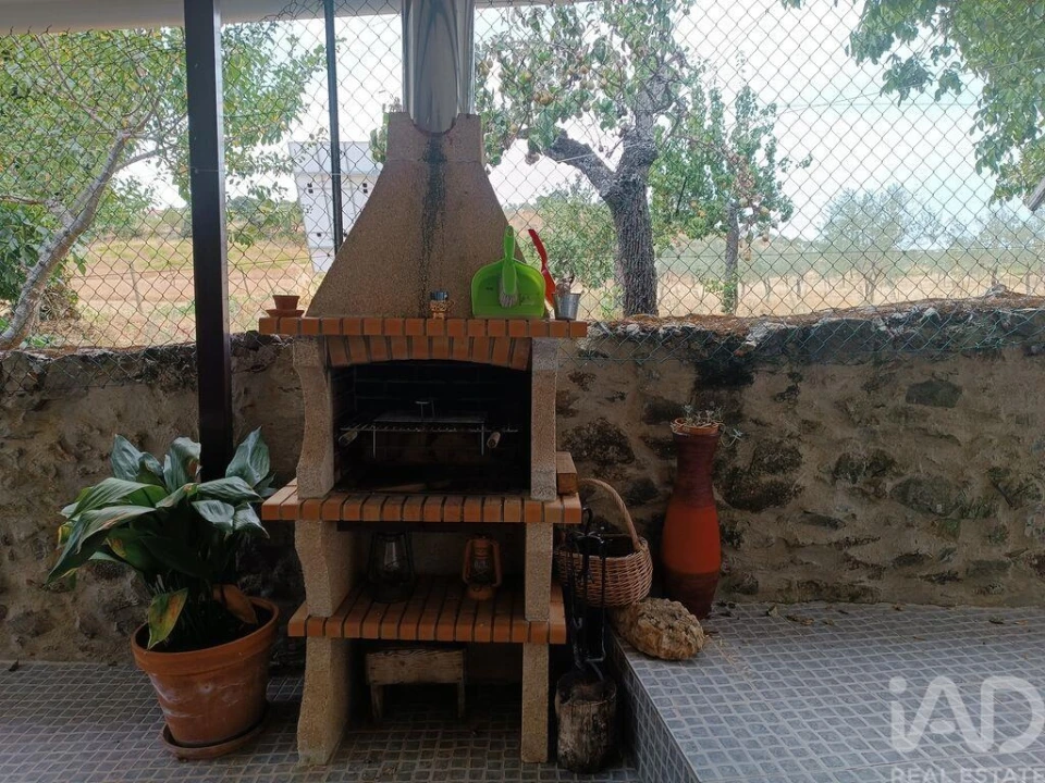 Moradia T4 para Venda em Azinhoso Foto 18