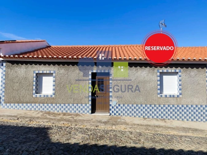 Moradia T4 para Venda em Safara e Santo Aleixo da Restauração