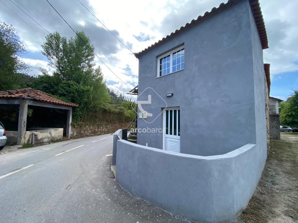 Moradia T1 para Venda em Ponte da Barca, V.N. Muía, Paço Vedro Magalhães Foto 4