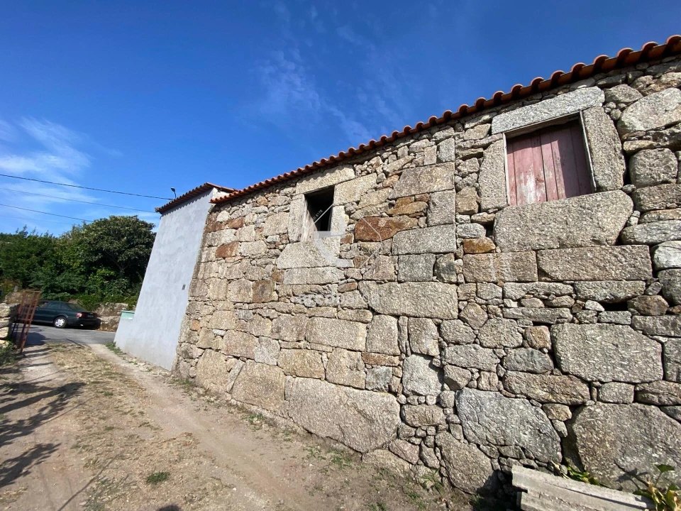 Moradia T1 para Venda em Ponte da Barca, V.N. Muía, Paço Vedro Magalhães Foto 24