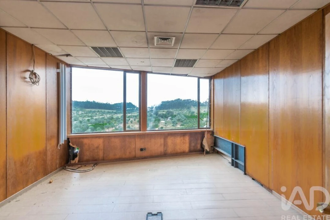 Loja para Venda em Nossa Senhora das Misericordias Foto 17