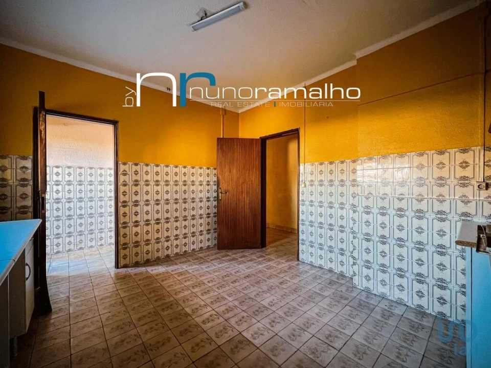 Moradia T2 para Venda em Vila Franca das Naves e Feital Foto 8