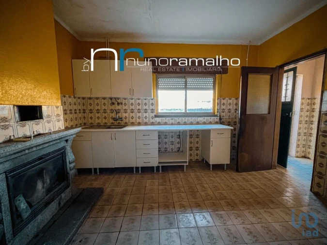 Moradia T2 para Venda em Vila Franca das Naves e Feital Foto 9