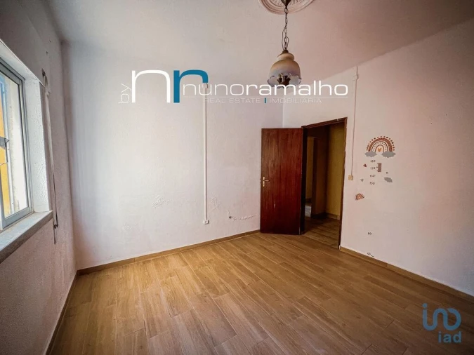 Moradia T2 para Venda em Vila Franca das Naves e Feital Foto 12