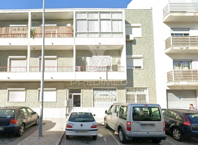 Loja para Venda em Corroios Foto 1