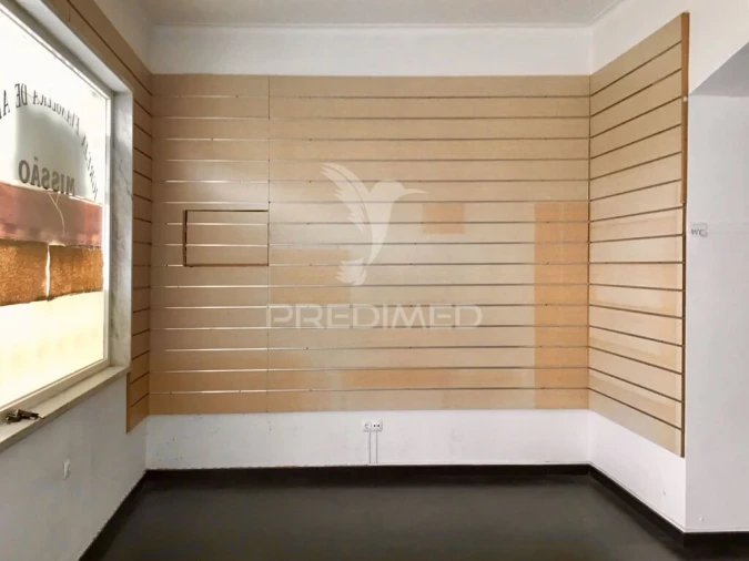 Loja para Venda em Corroios Foto 8