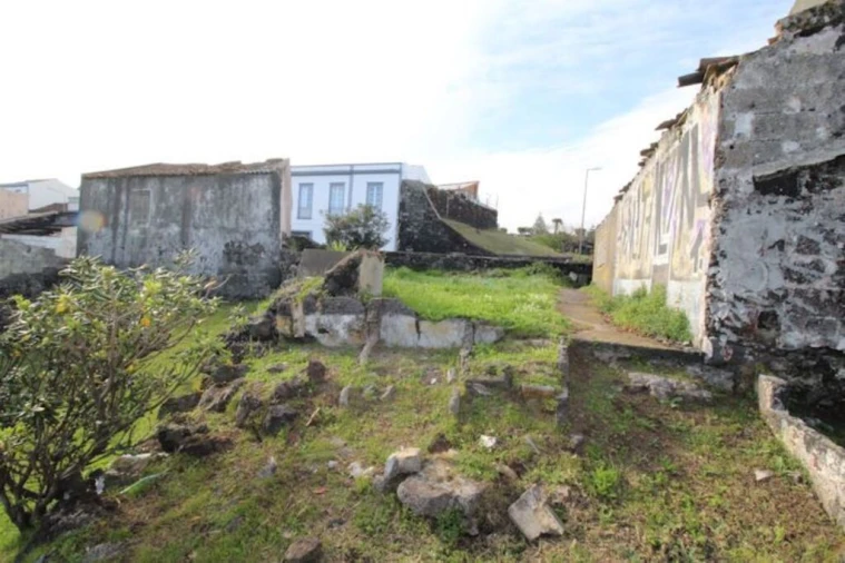 Prédio para Venda em Rosto do Cão (São Roque) Foto 14