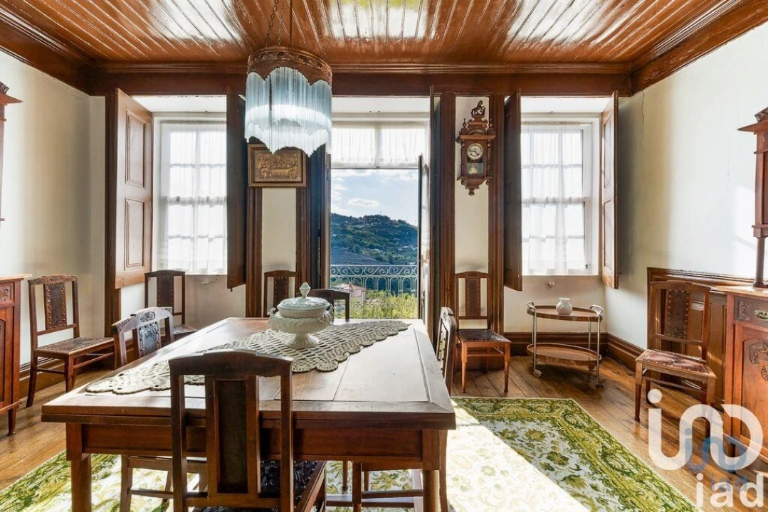 Quinta T8 para Venda em São Martinho de Mouros Foto 12