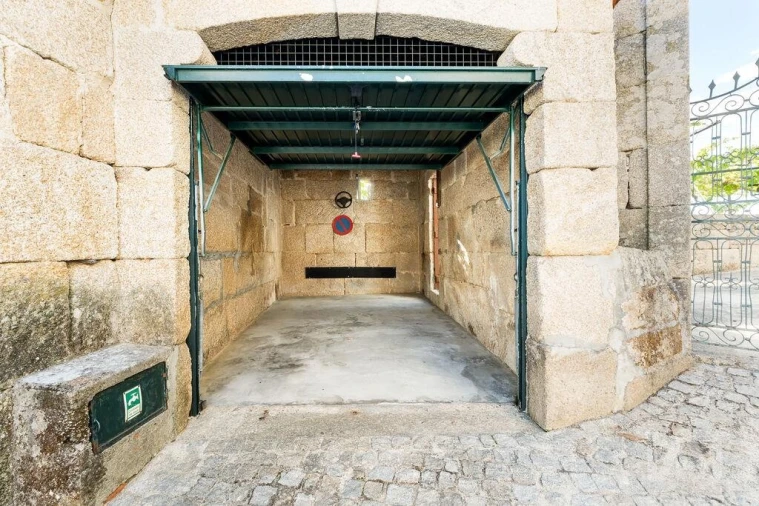 Quinta T8 para Venda em São Martinho de Mouros Foto 35