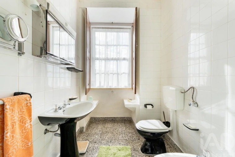 Quinta T8 para Venda em São Martinho de Mouros Foto 18