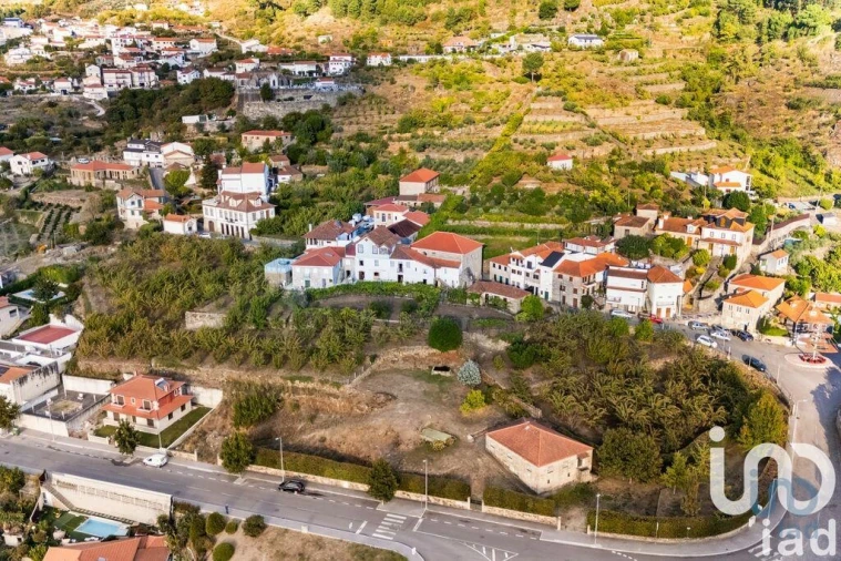 Quinta T8 para Venda em São Martinho de Mouros Foto 5
