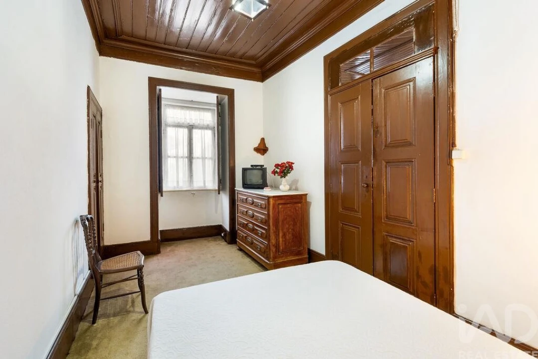 Quinta T8 para Venda em São Martinho de Mouros Foto 17