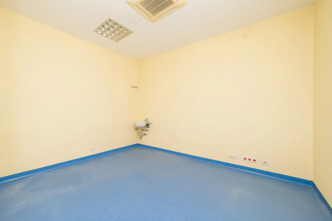 Negócio para Venda em União das Freguesias de Setúbal Foto 16