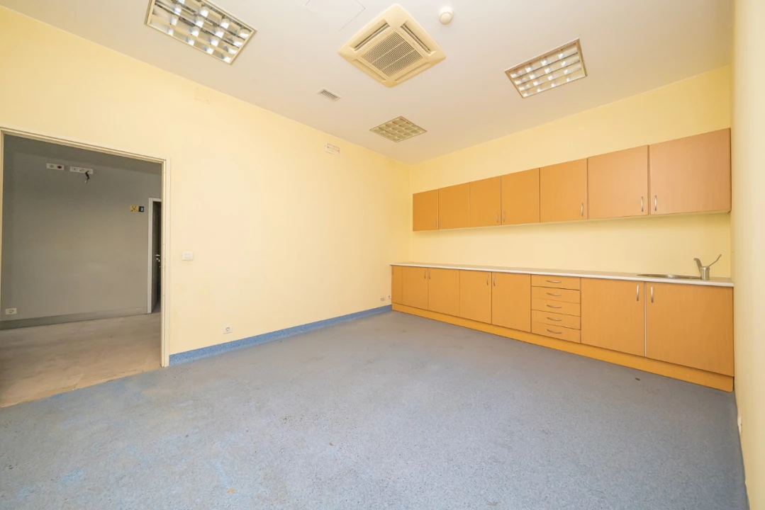 Negócio para Venda em União das Freguesias de Setúbal Foto 17