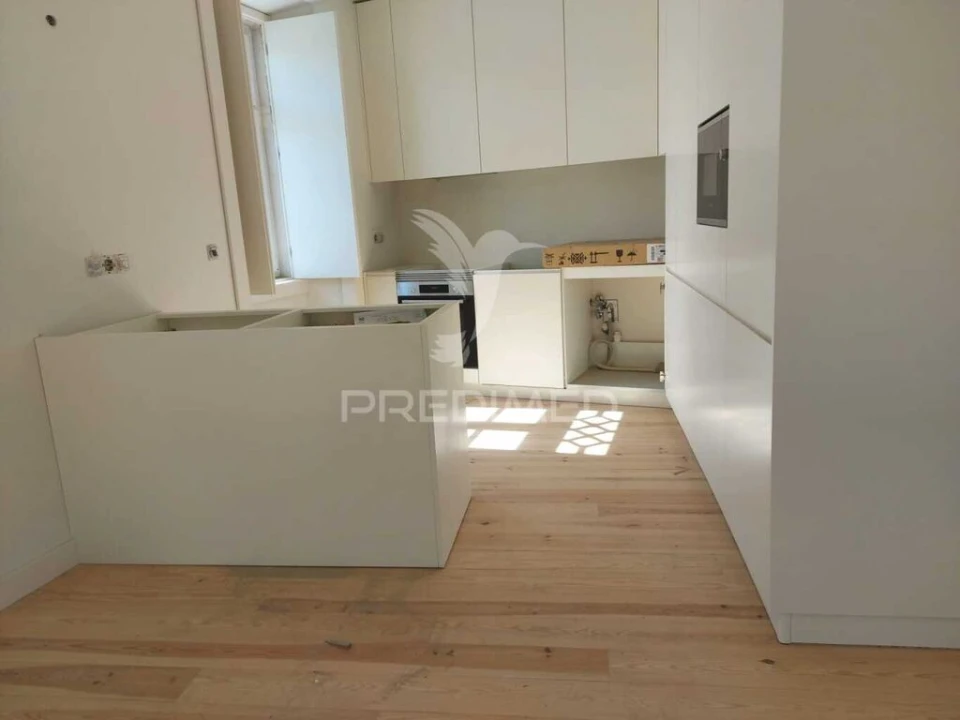 Apartamento T2 para Venda em Penha de França Foto 6