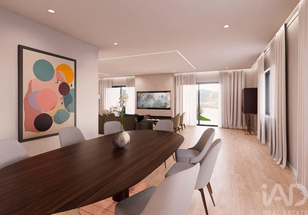 Moradia T5 para Venda em Vimeiro Foto 15