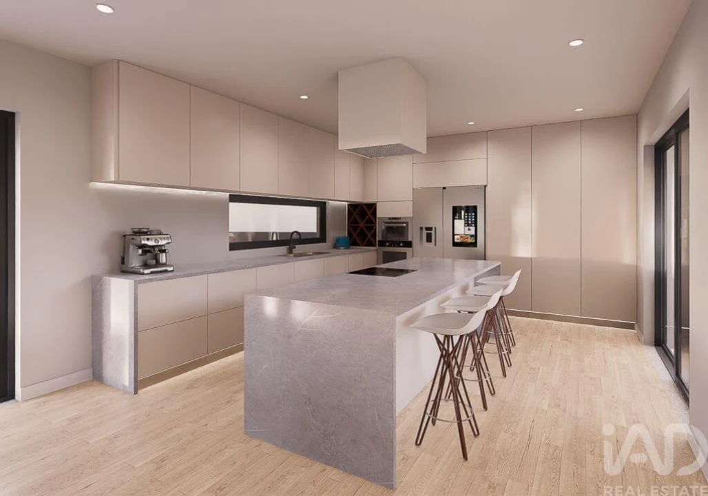 Moradia T5 para Venda em Vimeiro Foto 16