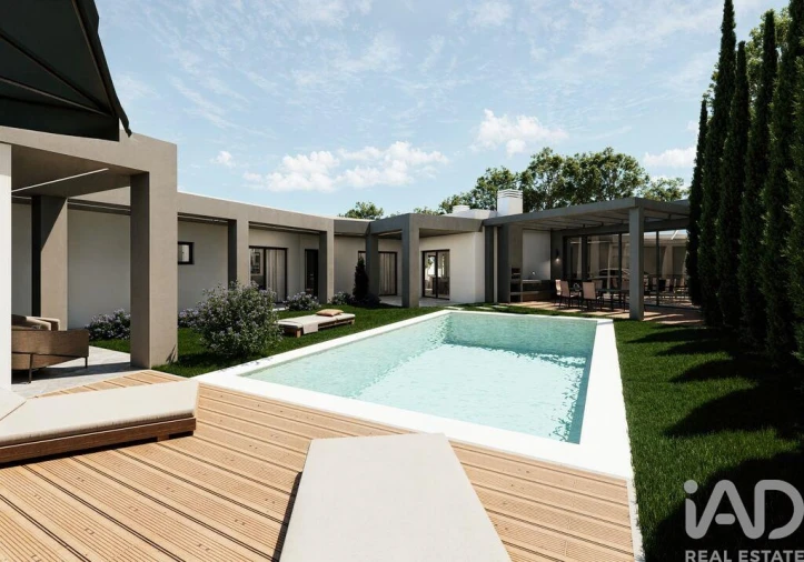 Moradia T5 para Venda em Vimeiro Foto 4