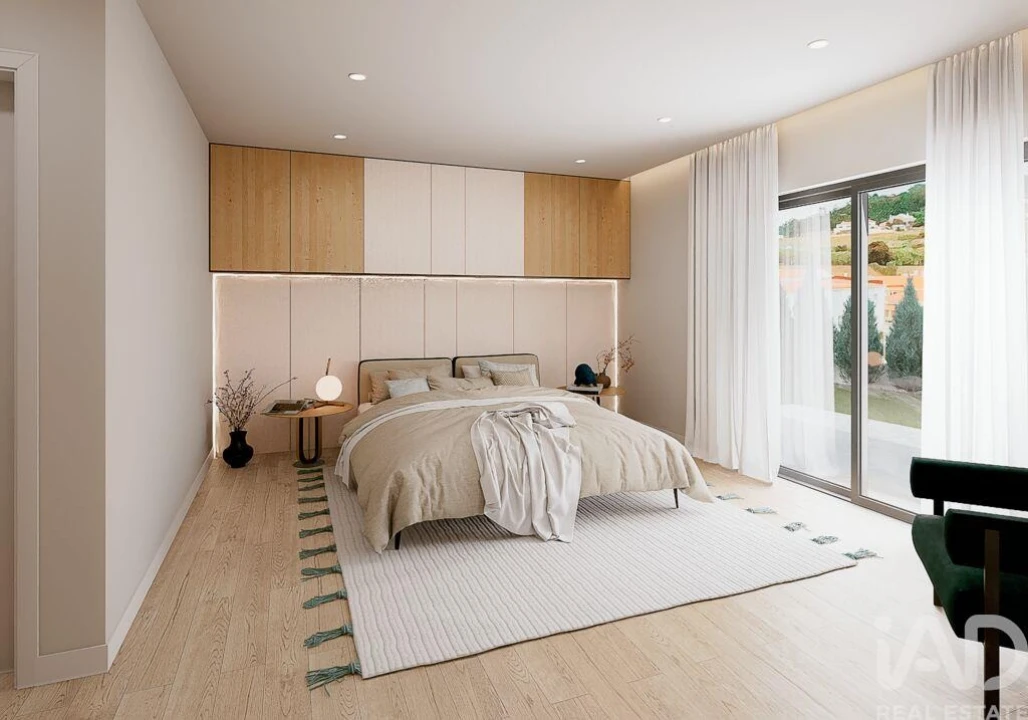 Moradia T5 para Venda em Vimeiro Foto 31