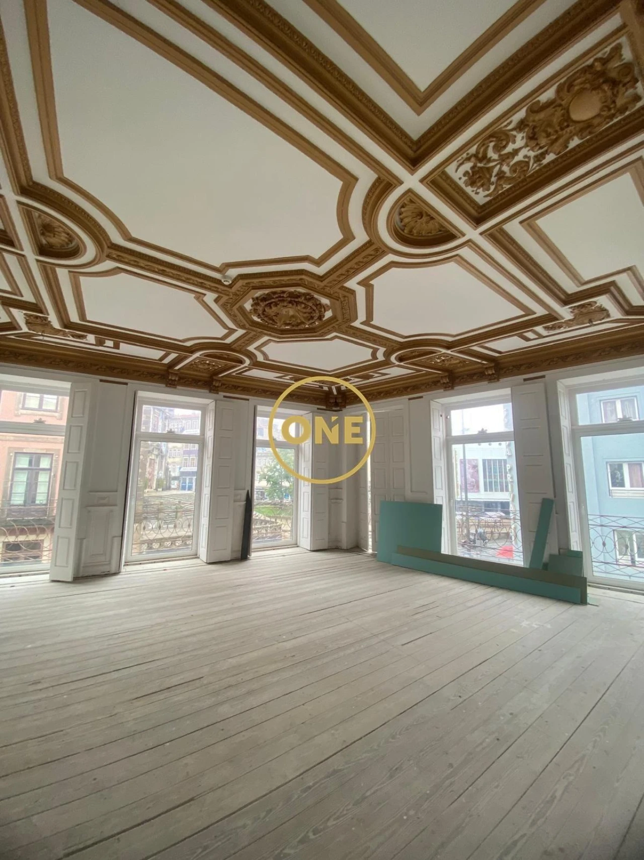 Prédio para Arrendamento em Cedofeita, Santo Ildefonso, Sé, Miragaia, São Nicolau e Vitória Foto 23