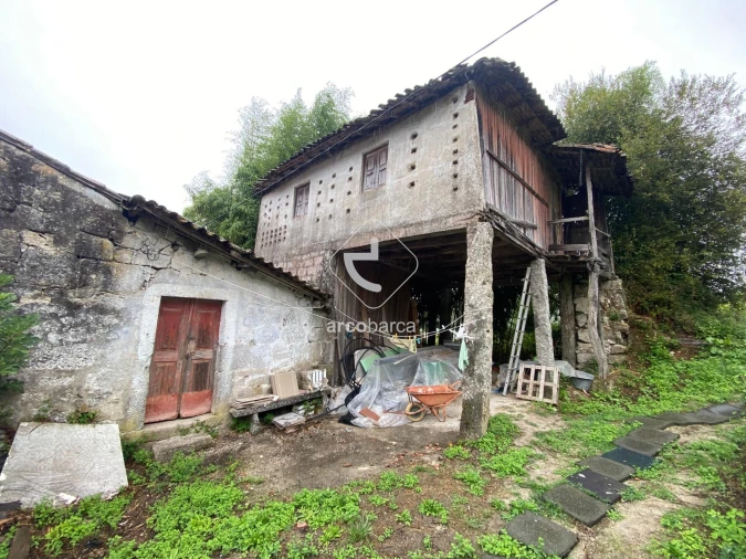 Moradia T2 para Venda em Oleiros Foto 4