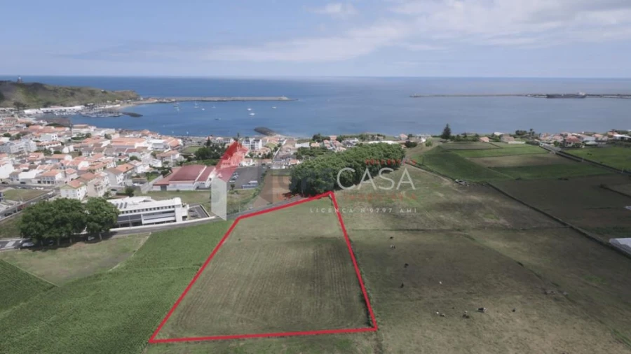 Terreno para Venda em Praia da Vitoria (Santa Cruz) Foto 4