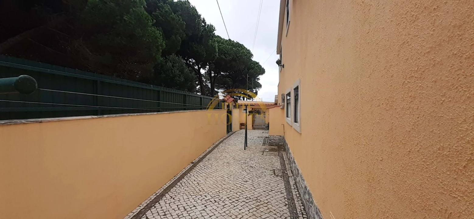 Quinta T3 para Venda em Agualva e Mira-Sintra Foto 70