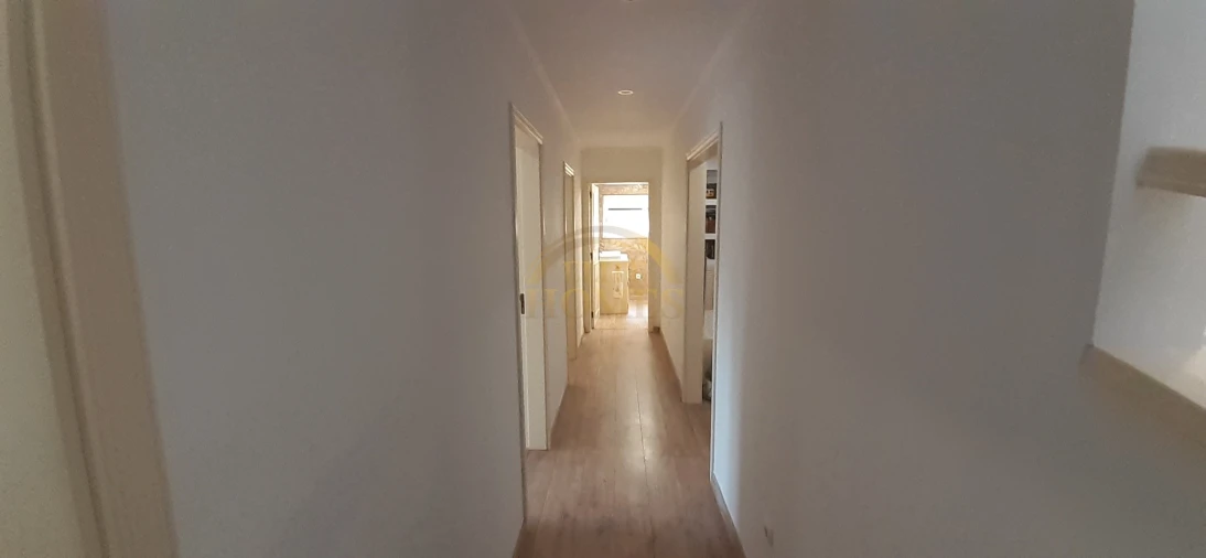 Quinta T3 para Venda em Agualva e Mira-Sintra Foto 40